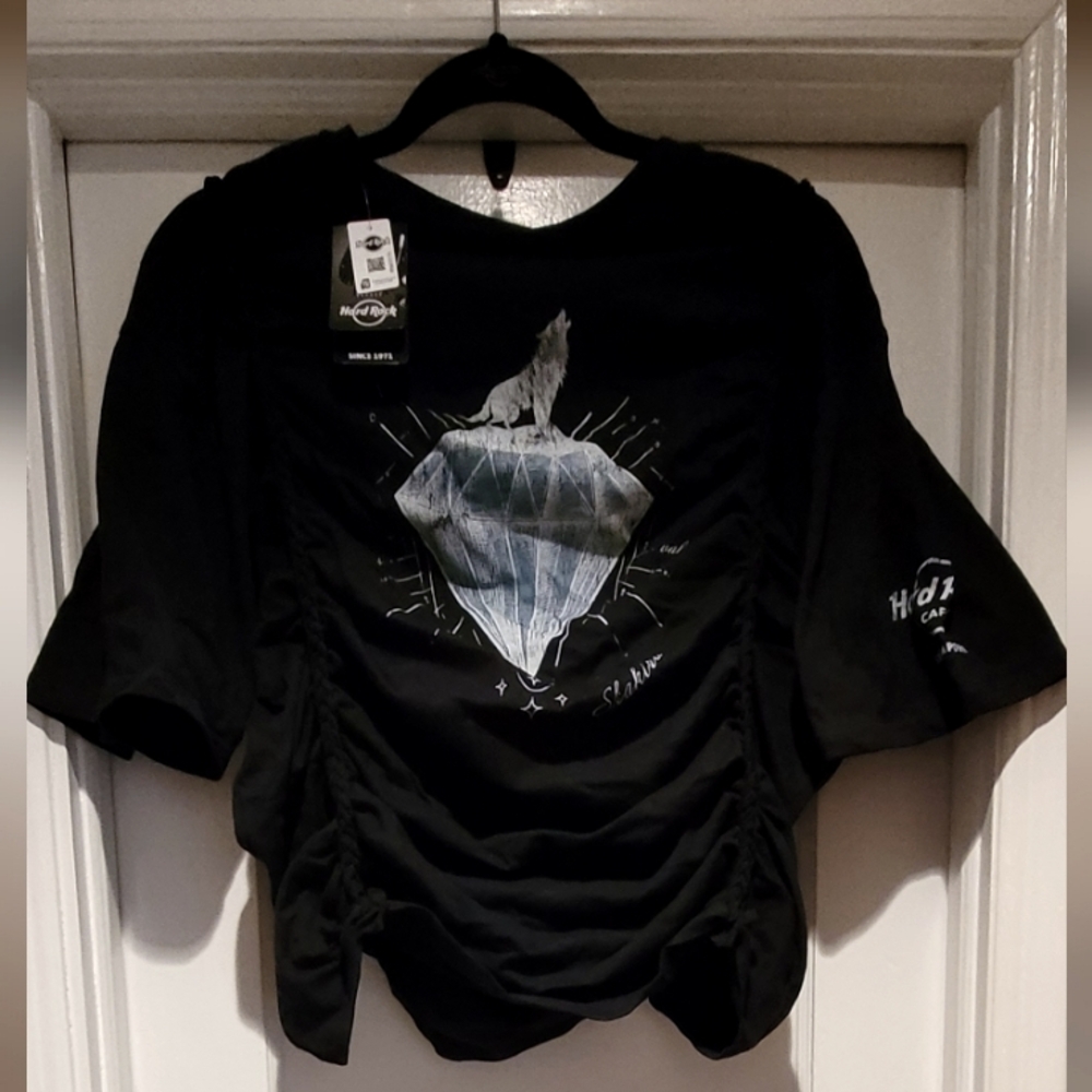 NWT Hard Rock Cafe  SINGAPORE  " LIMITED " Black Graphic 💎SHAKIRA 💃 World Tour
